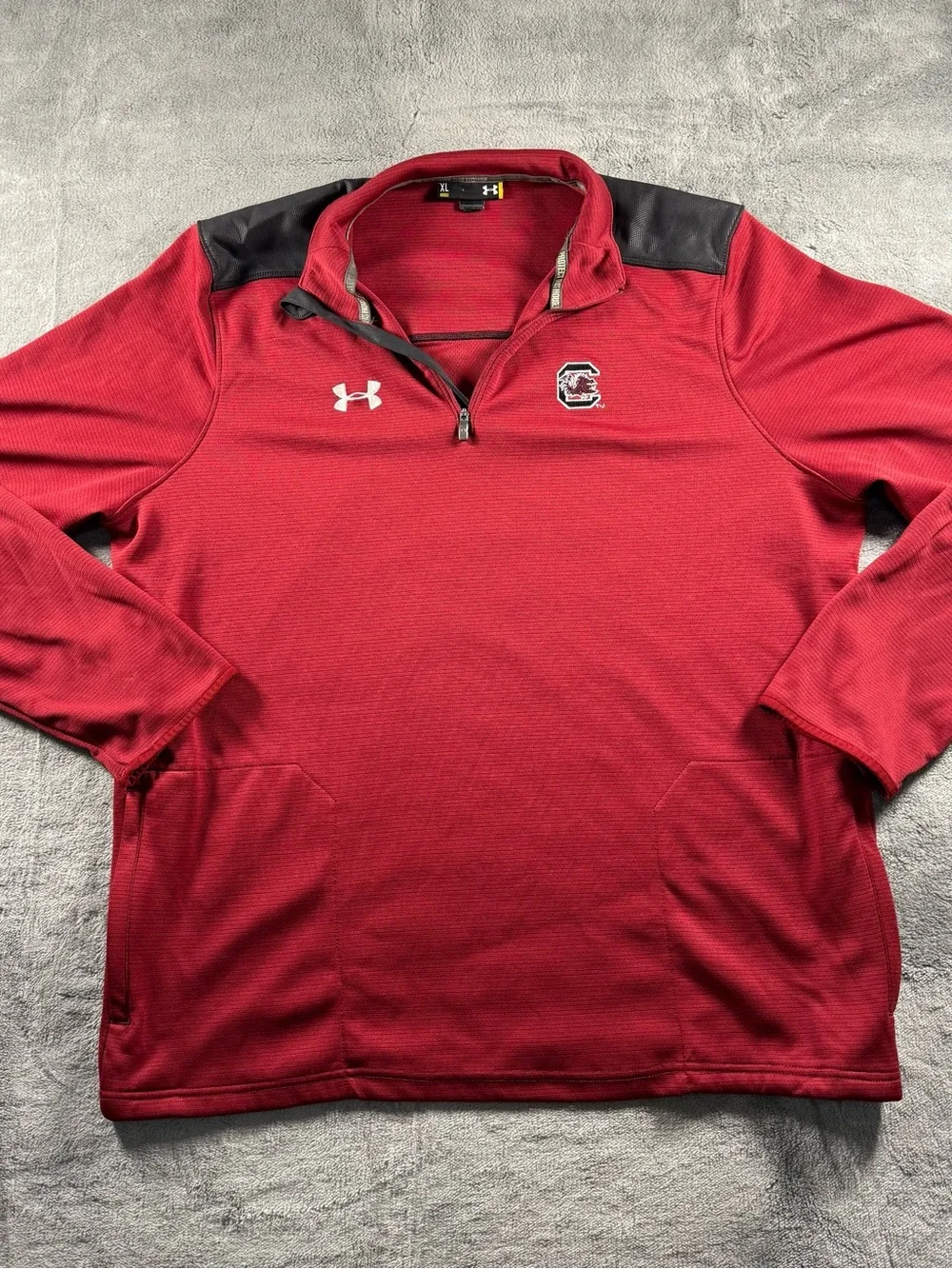 Under Armour South Carolina Gamecocks 1/4 Zip Pullover Jacket Red Men's XL